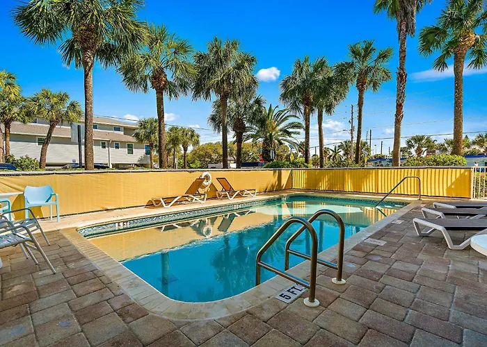 Pelican's Cove 401 Clearwater Beach